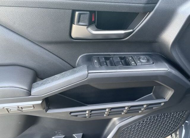 
 Toyota Tacoma Hybrid full									