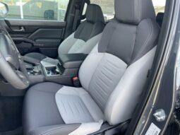 
 Toyota Tacoma Hybrid full									