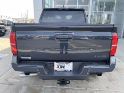 
 Toyota Tacoma Hybrid full									