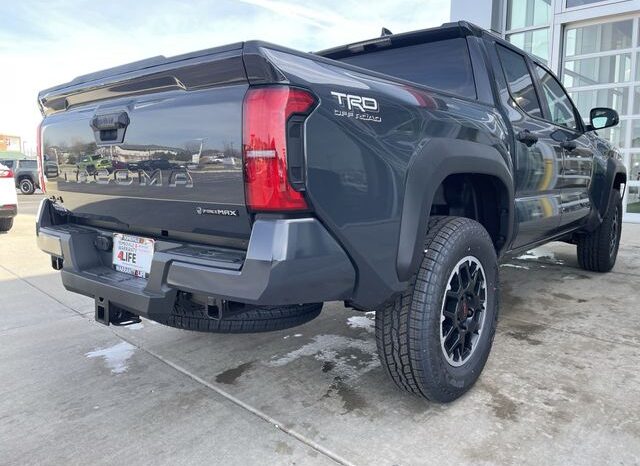 
 Toyota Tacoma Hybrid full									