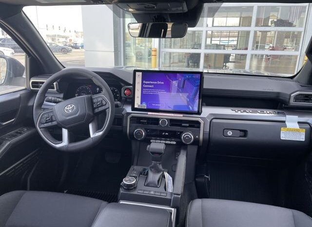 
 Toyota Tacoma Hybrid full									