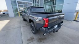 
 Toyota Tacoma Hybrid full									