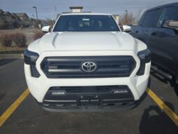 
 Toyota Tacoma full									