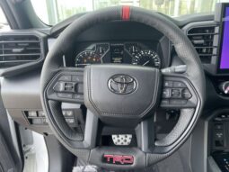 
 Toyota Tundra full									