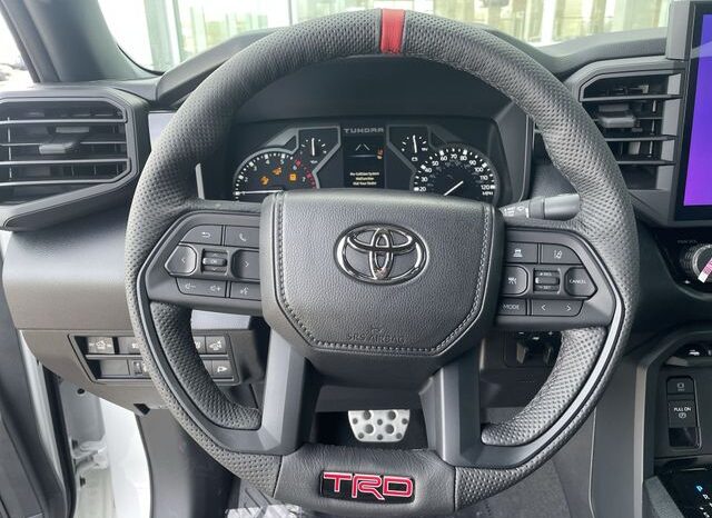 
 Toyota Tundra full									