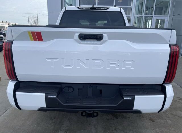 
 Toyota Tundra full									