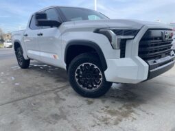 
 Toyota Tundra full									
