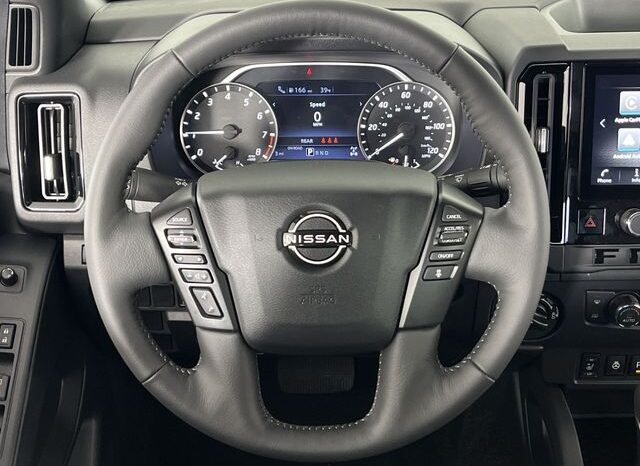 
 Nissan Frontier full									