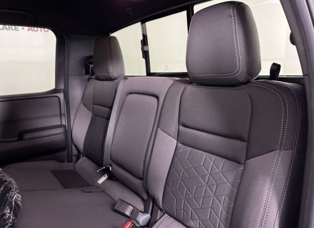 
 Nissan Frontier full									