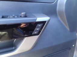 
 Toyota Tundra Hybrid full									