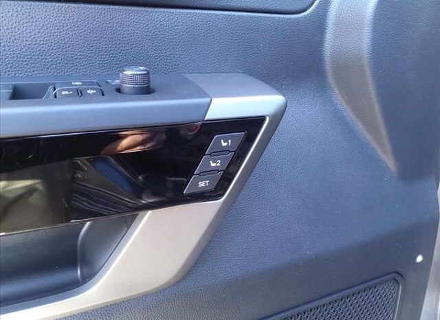 
 Toyota Tundra Hybrid full									