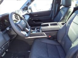 
 Toyota Tundra Hybrid full									