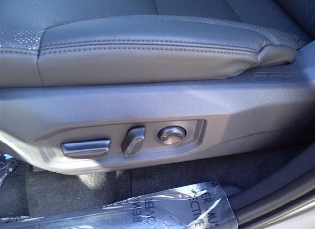 
 Toyota Tundra Hybrid full									