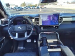 
 Toyota Tundra Hybrid full									