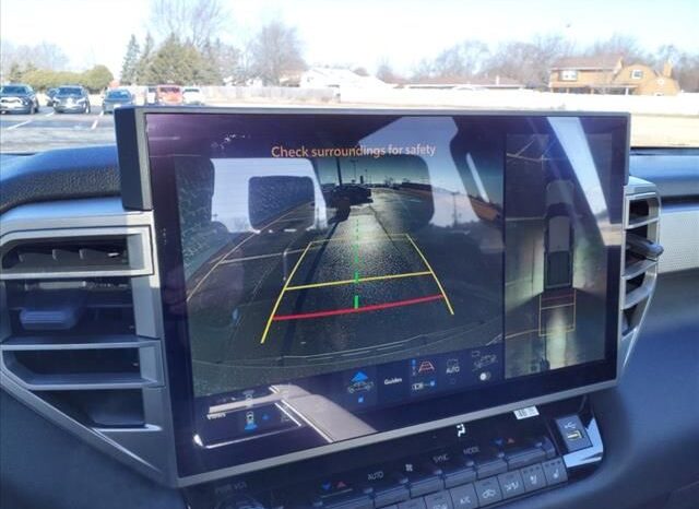 
 Toyota Tundra Hybrid full									