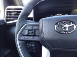 
 Toyota Tundra Hybrid full									