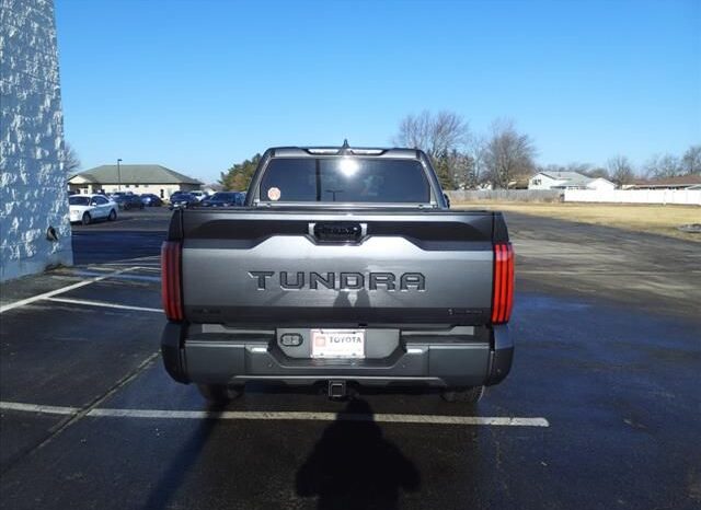 
 Toyota Tundra Hybrid full									