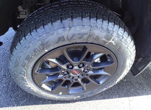 
 Toyota Tundra Hybrid full									