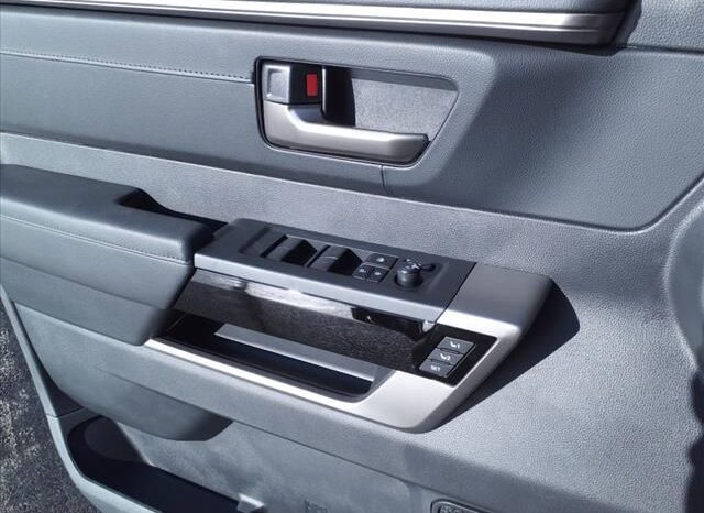 
 Toyota Tundra Hybrid full									