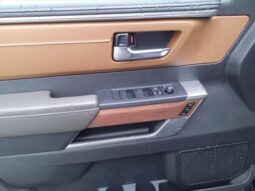 
 Toyota Tundra Hybrid full									