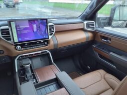 
 Toyota Tundra Hybrid full									