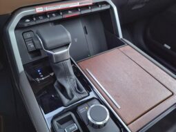 
 Toyota Tundra Hybrid full									