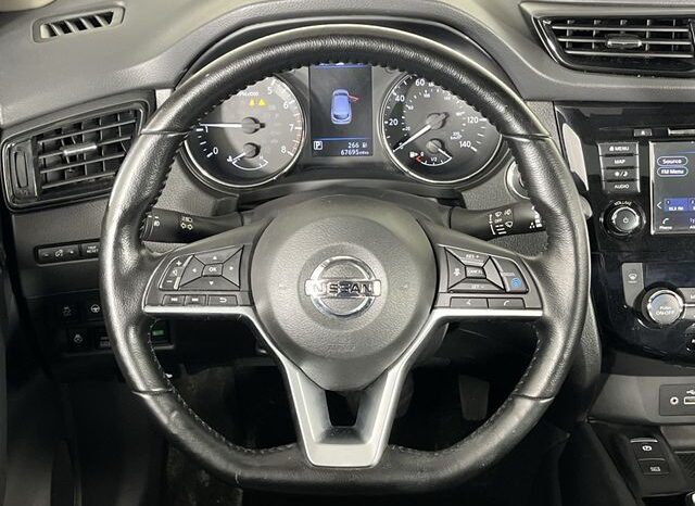 
 Nissan Rogue Sport full									