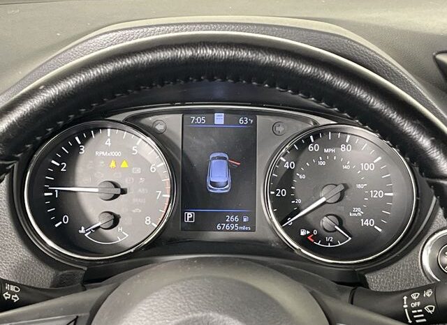 
 Nissan Rogue Sport full									