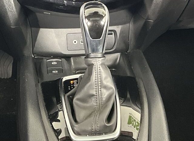 
 Nissan Rogue Sport full									