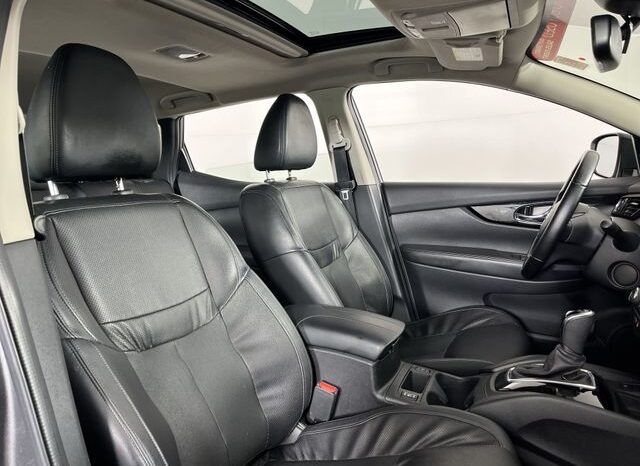 
 Nissan Rogue Sport full									