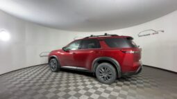 
 Nissan Pathfinder full									