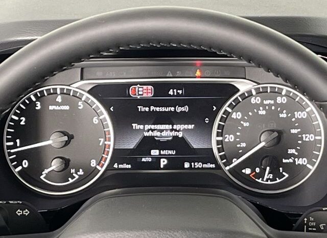 
 Nissan Pathfinder full									