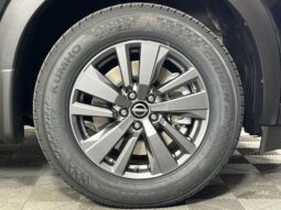 
 Nissan Pathfinder full									