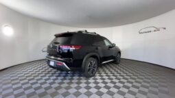 
 Nissan Pathfinder full									