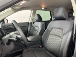 Nissan Pathfinder full