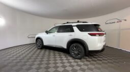 Nissan Pathfinder full