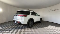 Nissan Pathfinder full