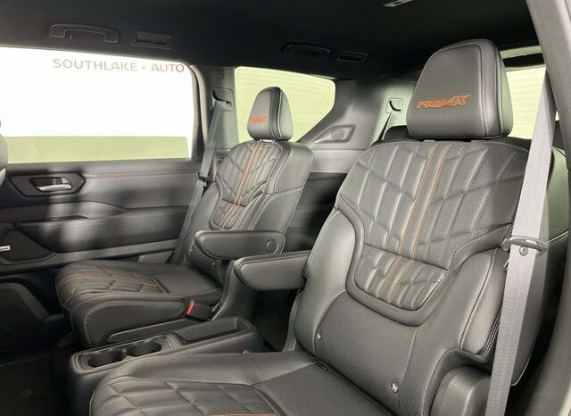 
 Nissan Armada full									