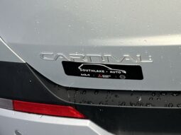 
 Kia Carnival Hybrid full									