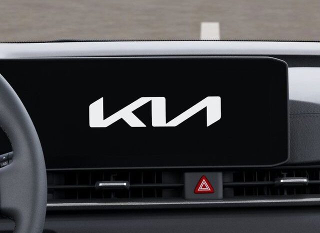 
 Kia Carnival Hybrid full									