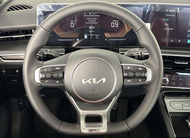 
 Kia K5 full									