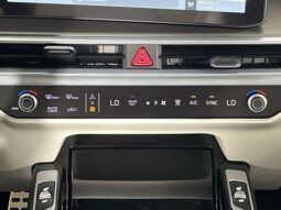 
 Kia Sorento Hybrid full									