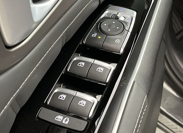 
 Kia Sorento Hybrid full									