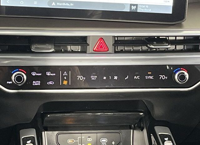 
 Kia Sorento Hybrid full									