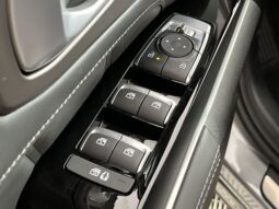 
 Kia Sorento Hybrid full									