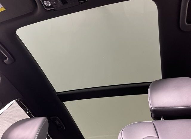 
 Kia Sorento Hybrid full									