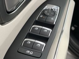 
 Kia Sorento Hybrid full									