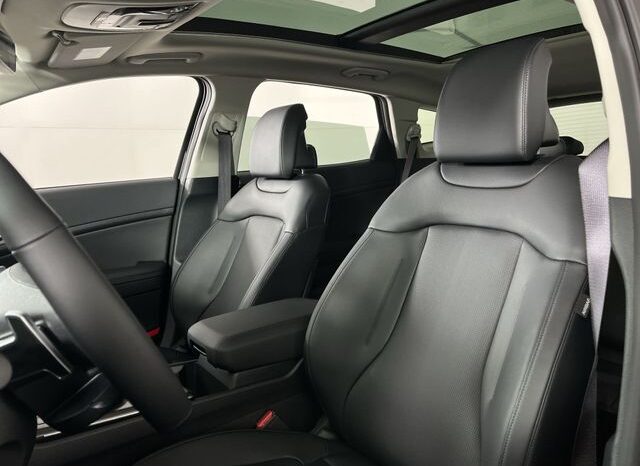 
 Kia Sportage Hybrid full									