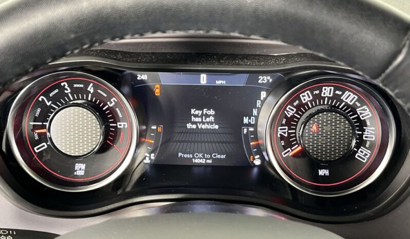 
 Dodge Challenger full									