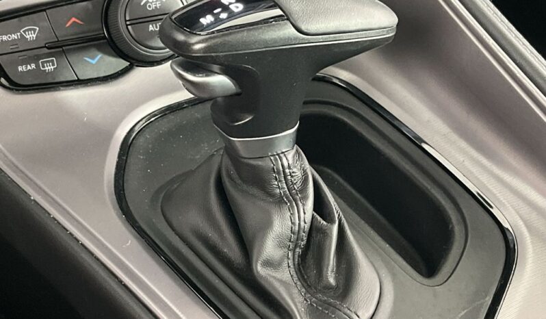 
 Dodge Challenger full									